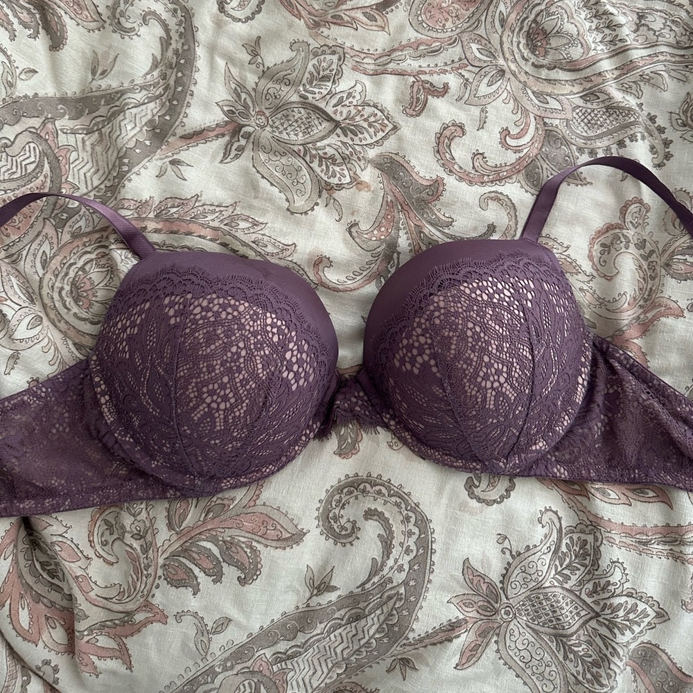 Victoria Secret Lace Push Up Bra